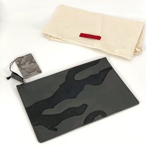 VALENTINO CAMOUFLAGE PRINT LEATHER AND CANVAS POUCH